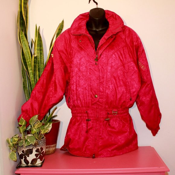 Descente Women's Fuchsia Ski Jacket - Picture 1 of 8